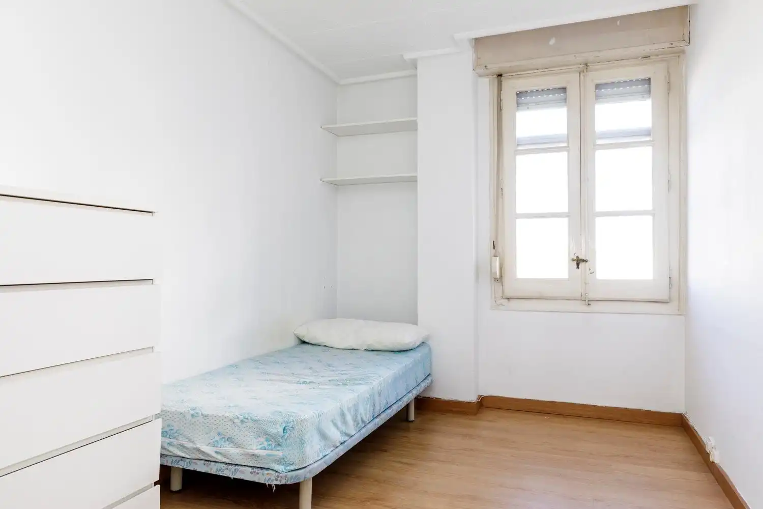 Habitación de Piso en venta en Zaragoza con Calefacción