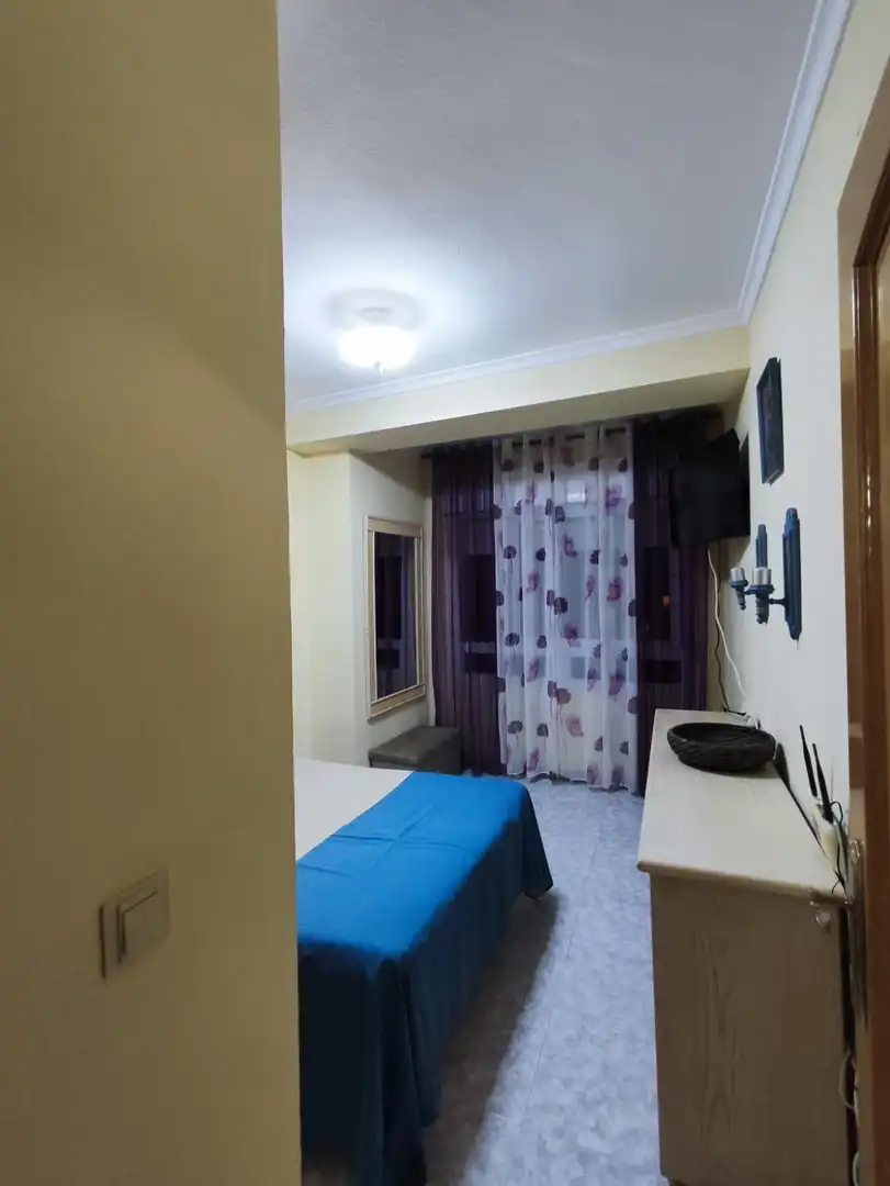 Dormitori de Apartament de lloguer en Torrevieja amb Aire condicionat, Calefacció i Terrassa