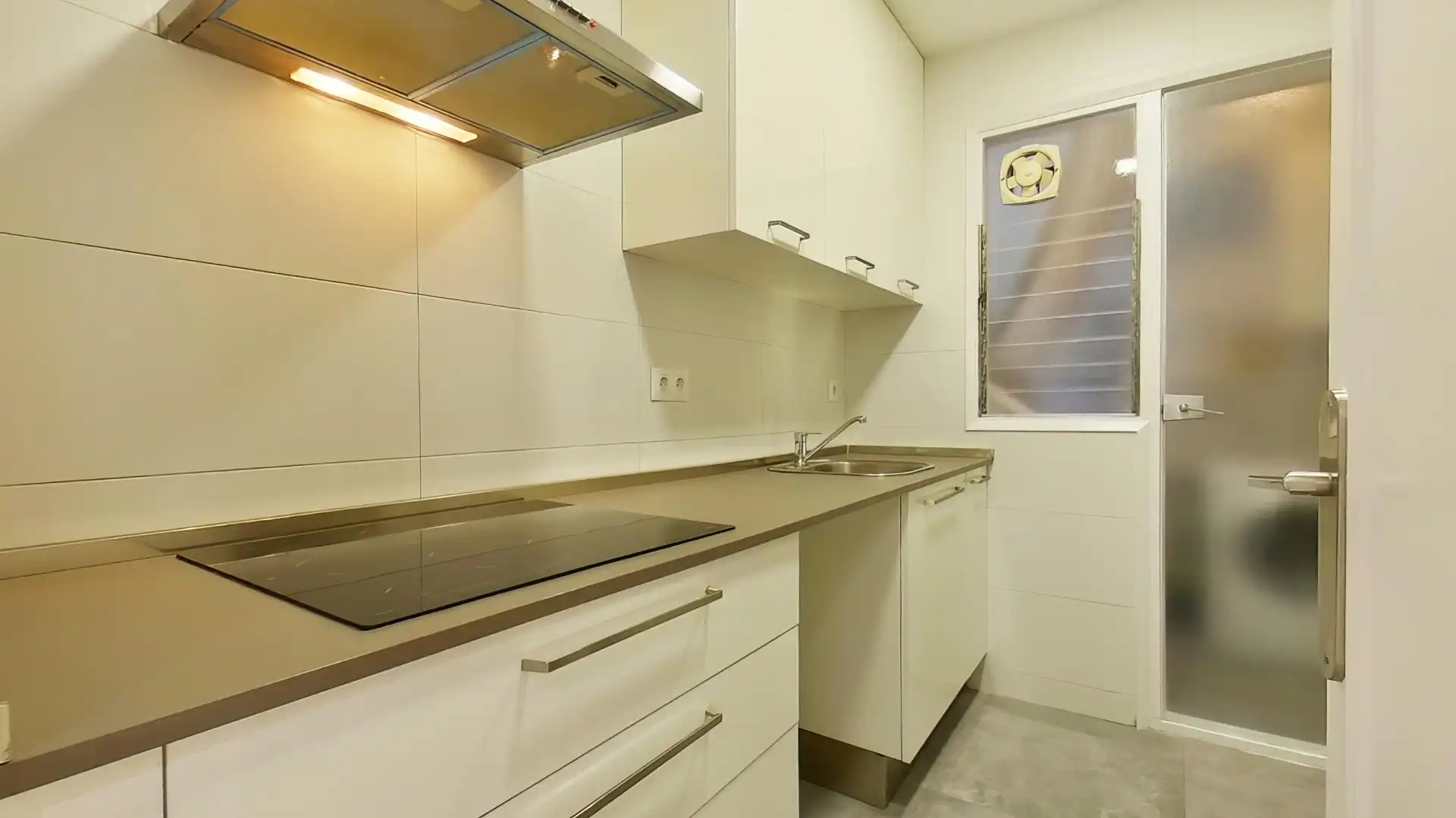 Wohnung mit Aufzug zum Verkauf in Carrer del Rosselló, imagen 5