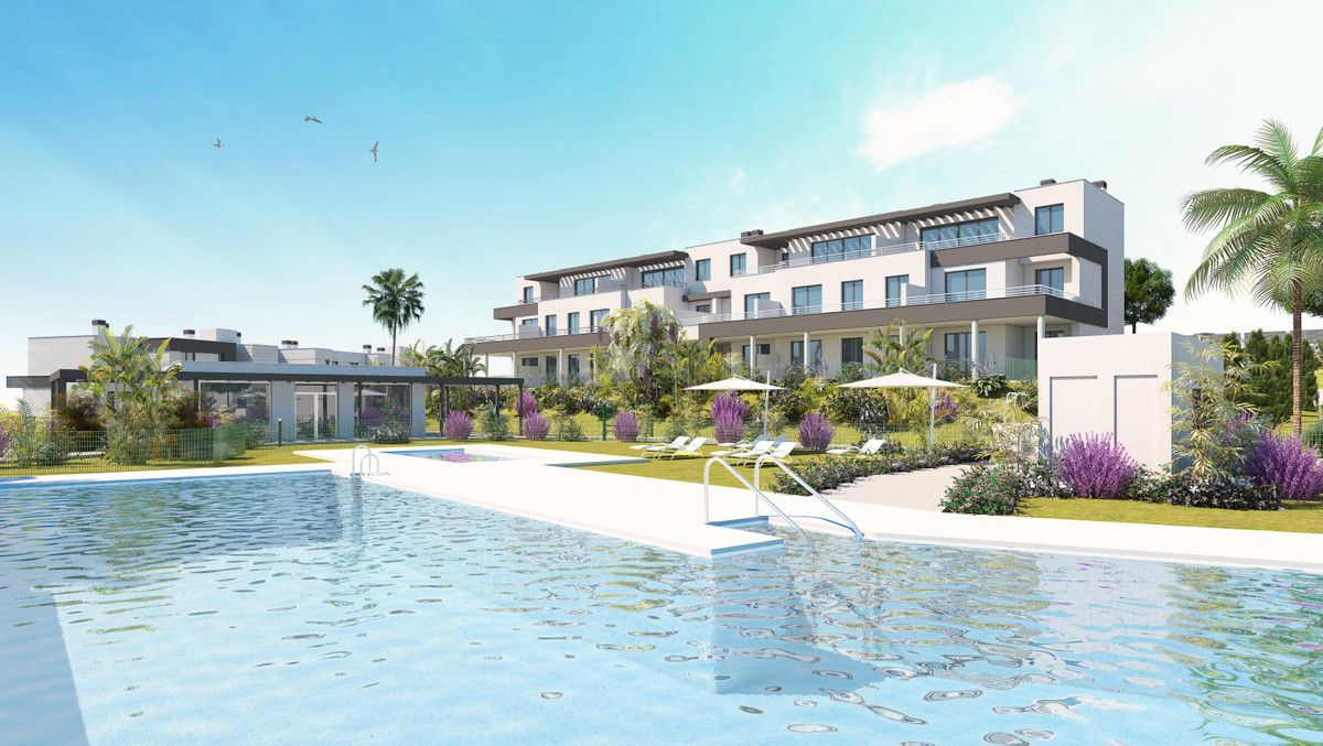 Piscina de Pis en venda en Estepona amb Aire condicionat, Terrassa i Traster