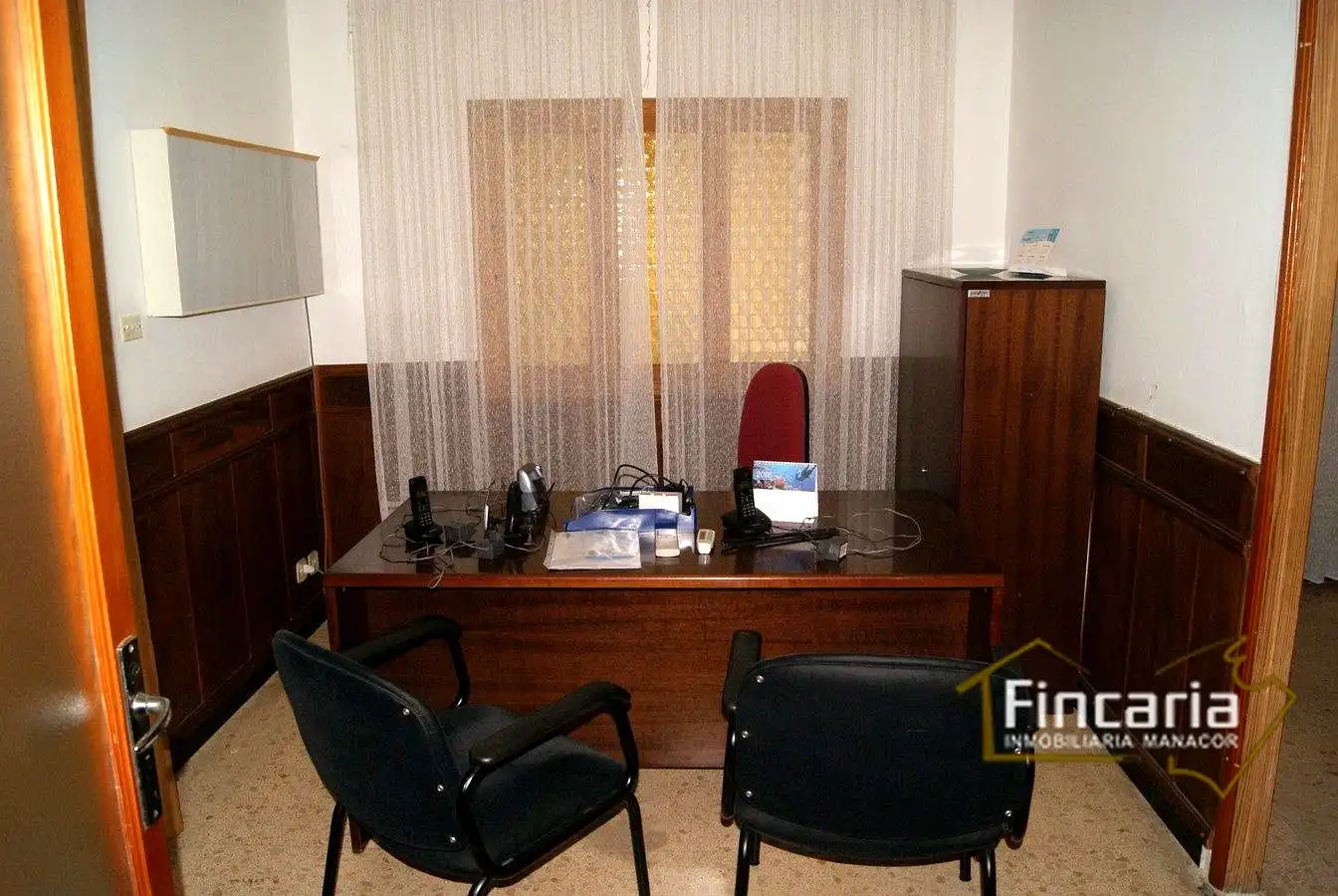 Büro zur Miete in Manacor