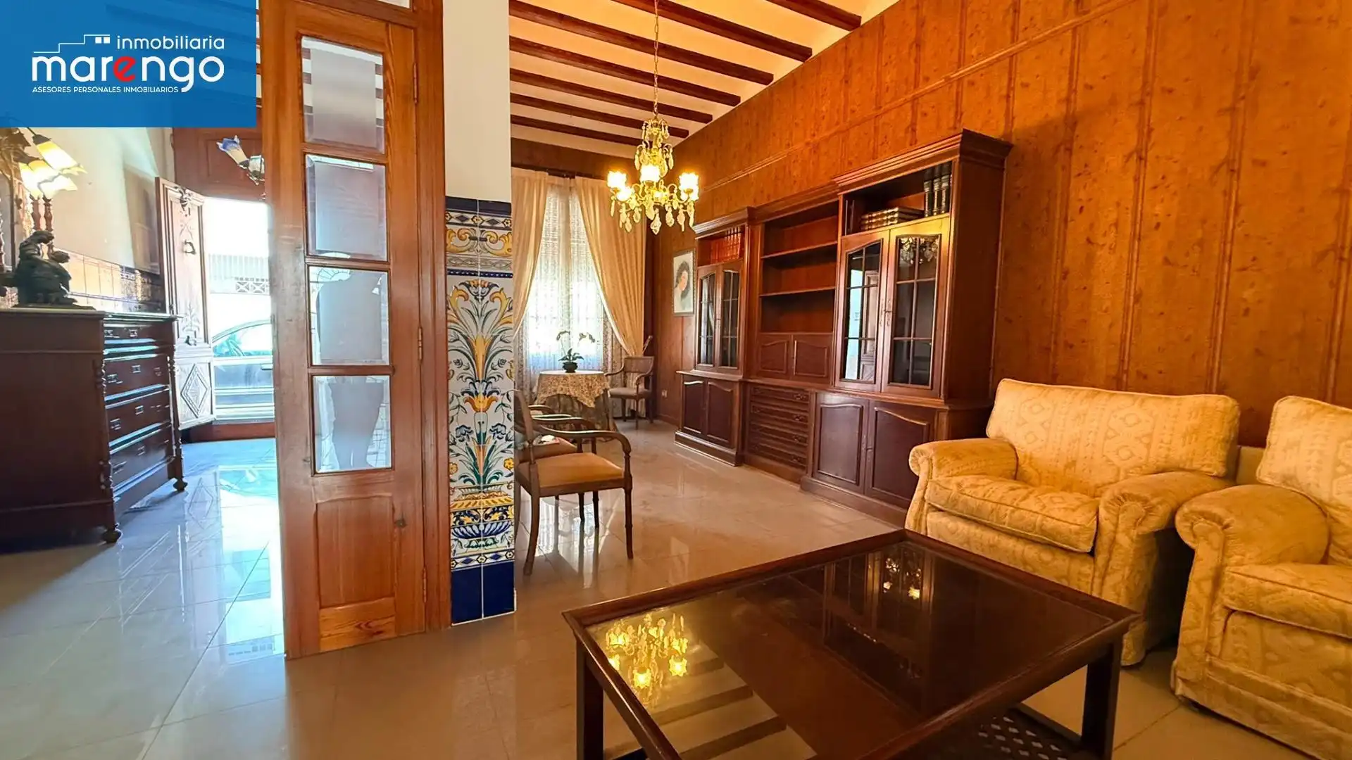 Sala d'estar de Casa o xalet en venda en Almazora / Almassora amb Aire condicionat, Terrassa i Traster