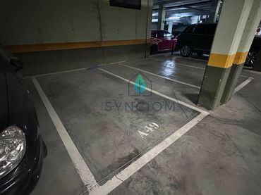 Individual with lift for sale in Calle Enrique Casas 9