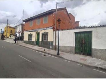 House for sale in Santiago del Campo