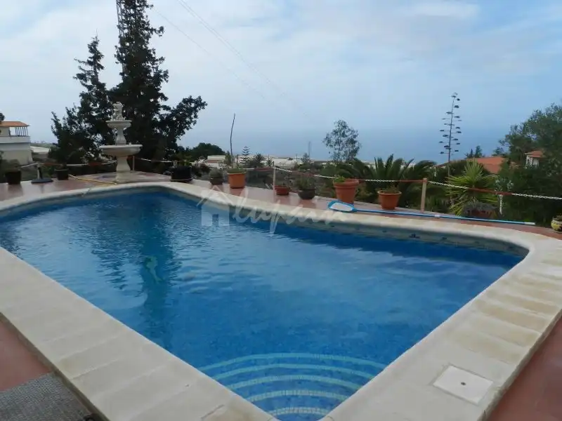 Piscina de Casa o xalet en venda en Guía de Isora