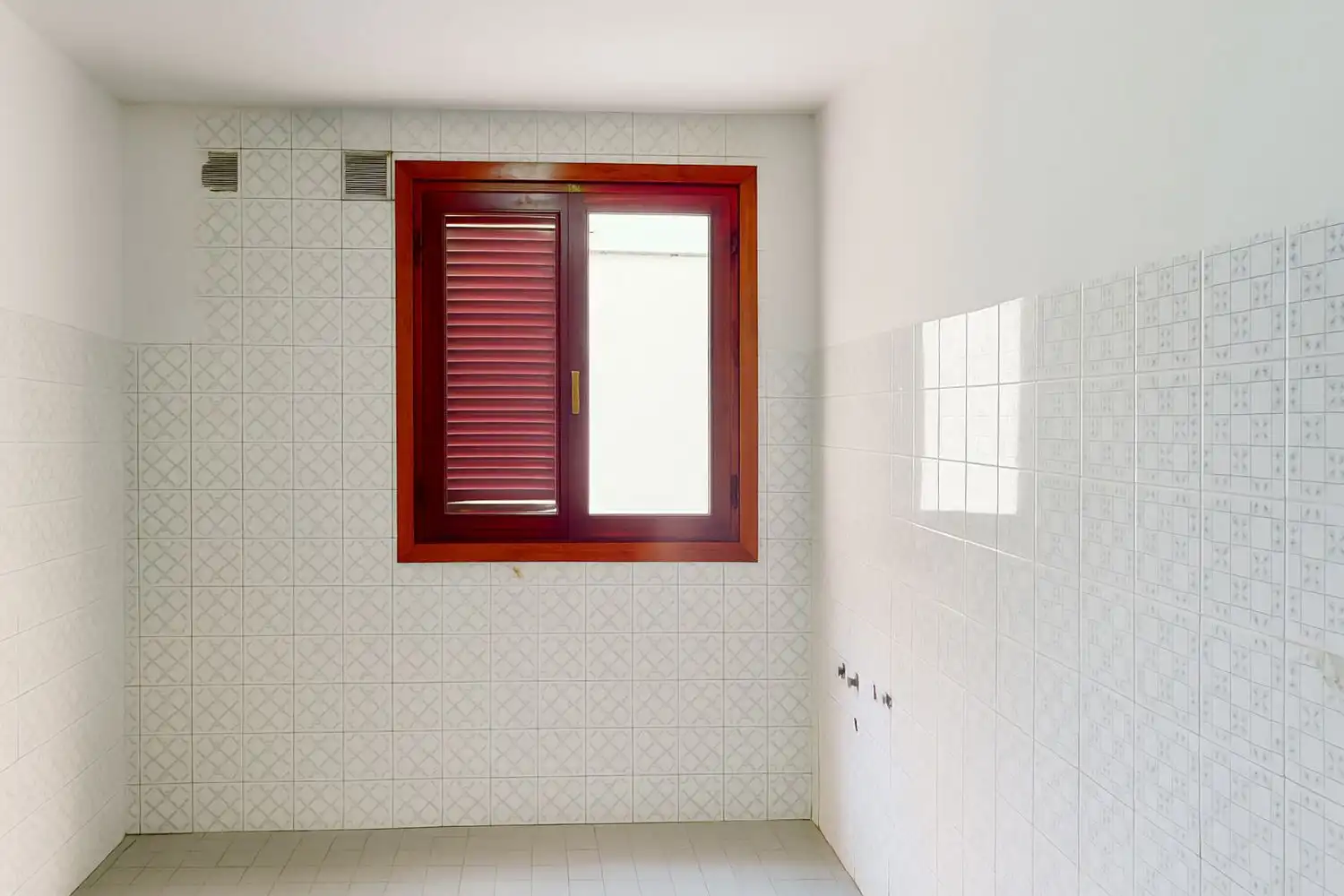 Flat for sale in Sevilla  with Air Conditioner, Heating and Terrace