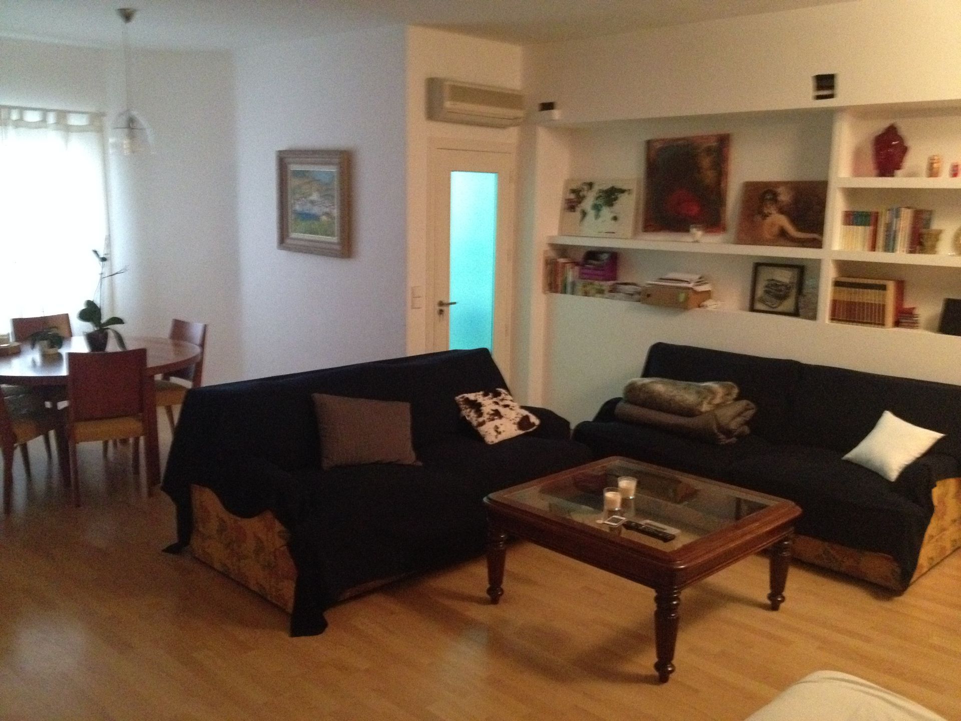 Sala d'estar de Estudi en venda en  Barcelona Capital amb Aire condicionat, Calefacció i Moblat