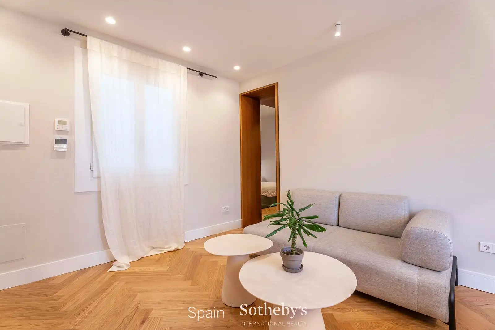 Living room of Apartments for sale in Madrid  with Air Conditioner and Heating