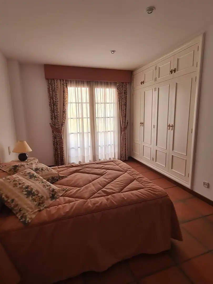 Dormitori de Casa o xalet en venda en Rossell amb Calefacció, Jardí privat i Parquet