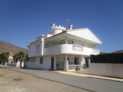 Vista exterior de Casa o xalet en venda en Cartagena amb Aire condicionat, Calefacció i Jardí privat