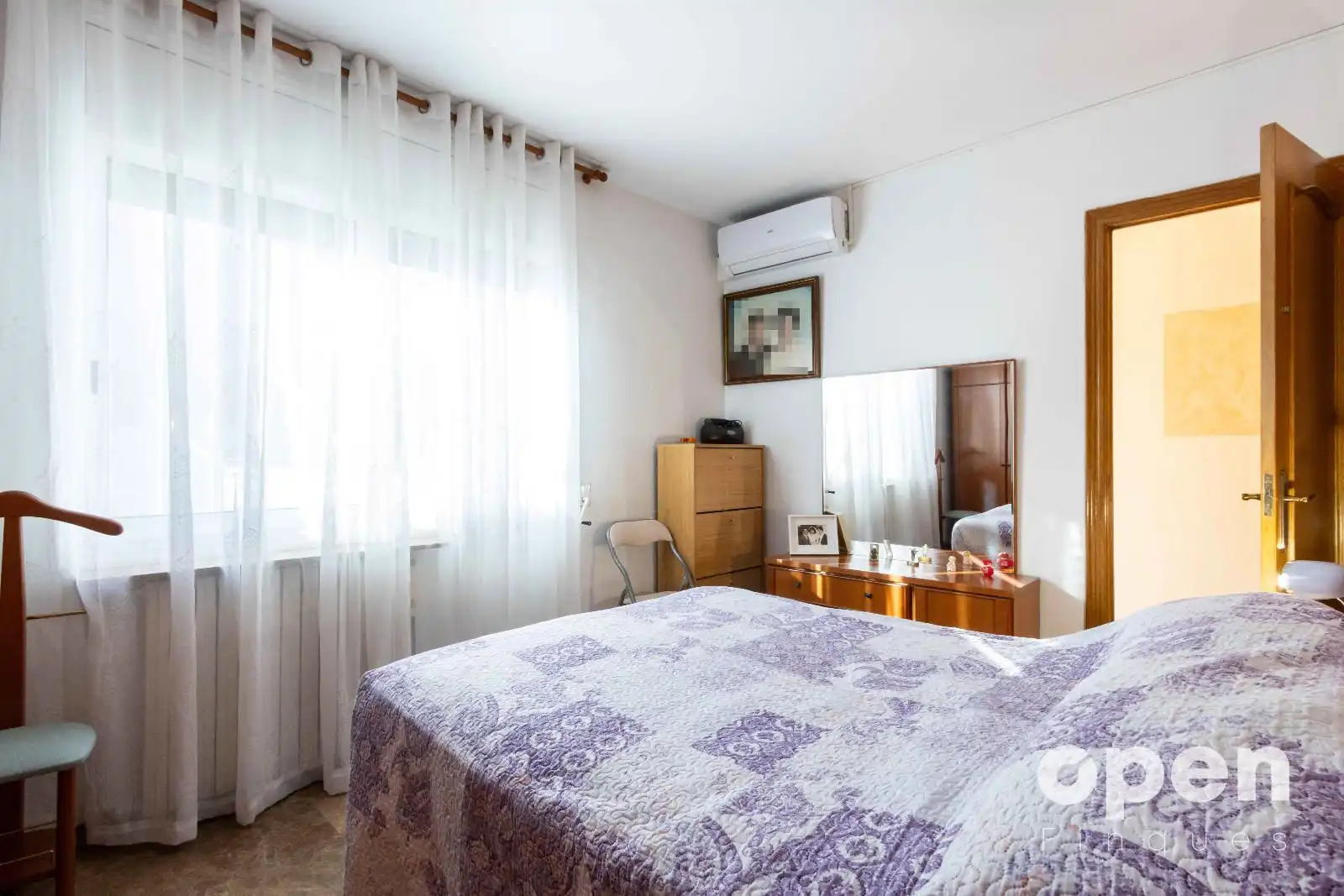 Habitación de Casa o chalet en venta en Terrassa con Aire acondicionado, Calefacción y Terraza