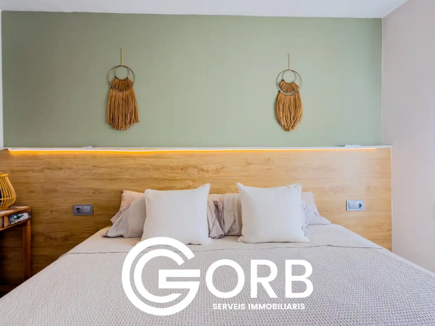 Habitación de Ático en venta en Mataró con Aire acondicionado, Calefacción y Terraza