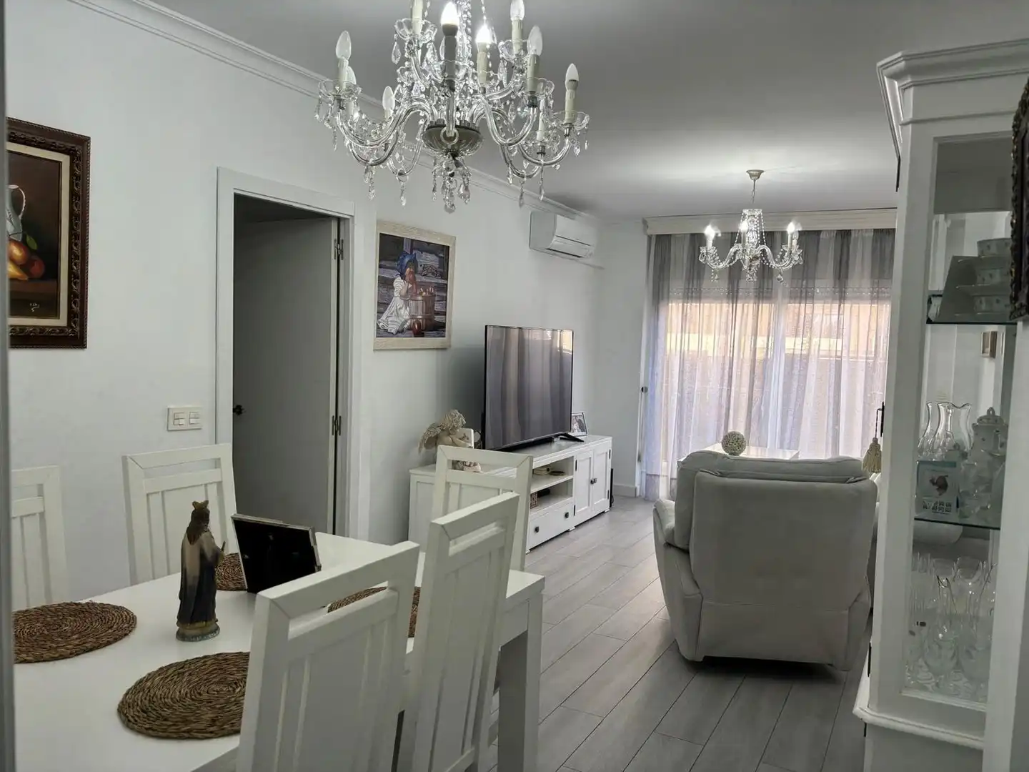 Living room of Flat for sale in Jerez de la Frontera  with Air Conditioner, Private garden and Terrace