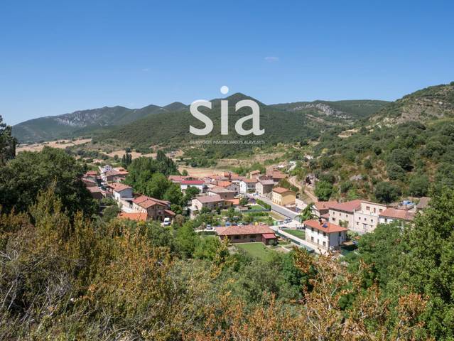 Casa-chalet en Venta en Del Rincón en Zambrana