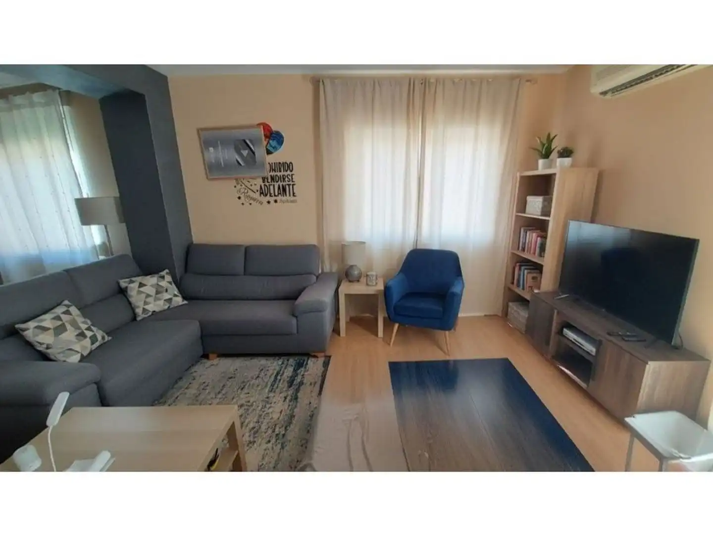 Sala de estar de Casa o chalet en venta en L'Énova con Aire acondicionado, Terraza y Balcón