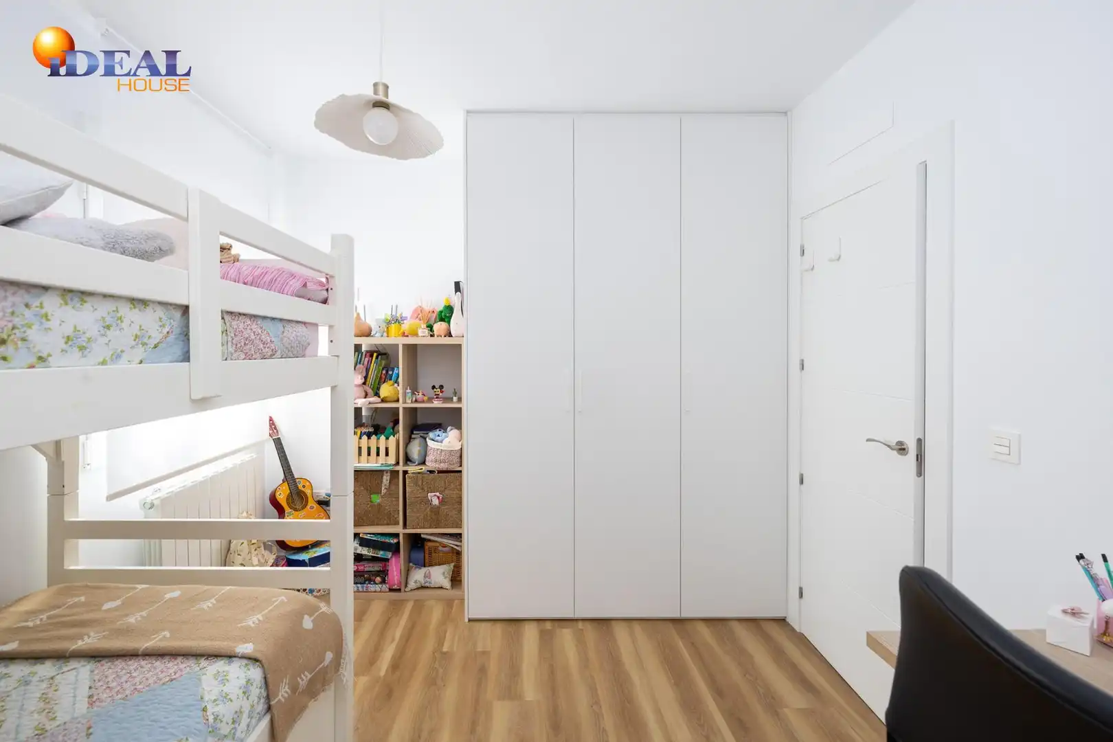Habitación de Piso en venta en Granada con Aire acondicionado, Calefacción y Terraza