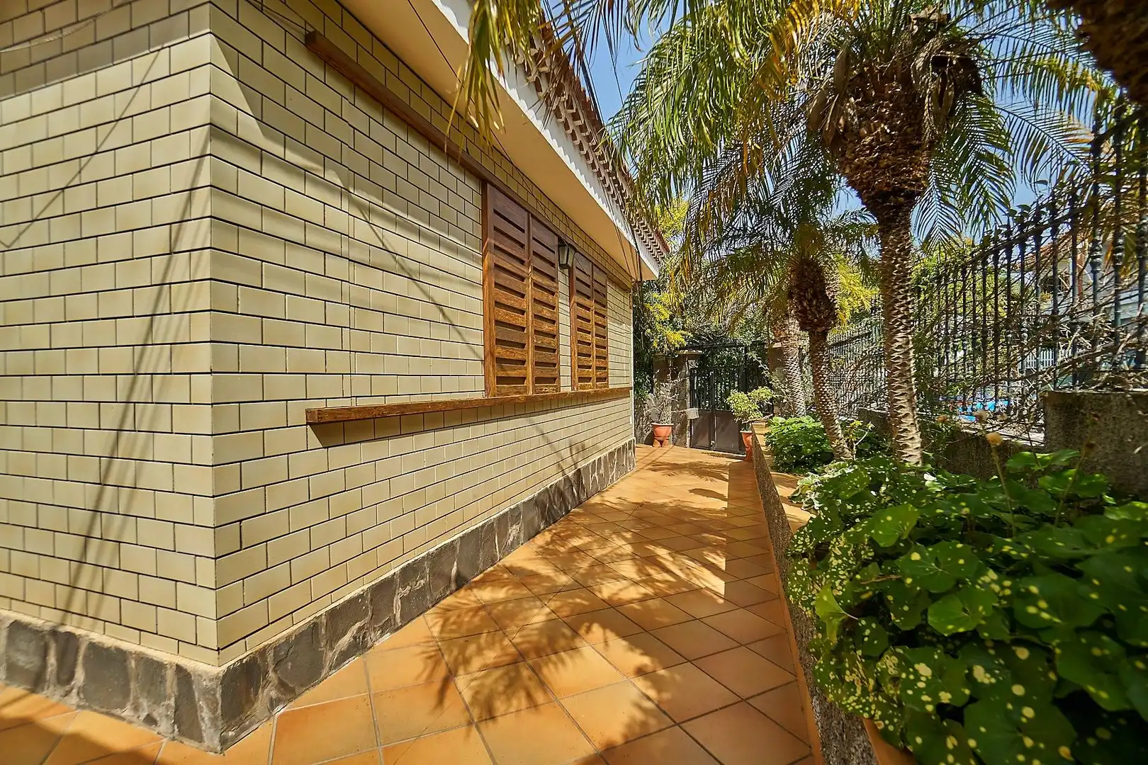 Vista exterior de Casa o xalet en venda en Santa Brígida amb Jardí privat, Terrassa i Balcó