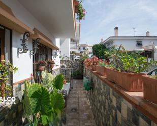 Jardí de Casa adosada en venda en Torrox amb Aire condicionat i Terrassa