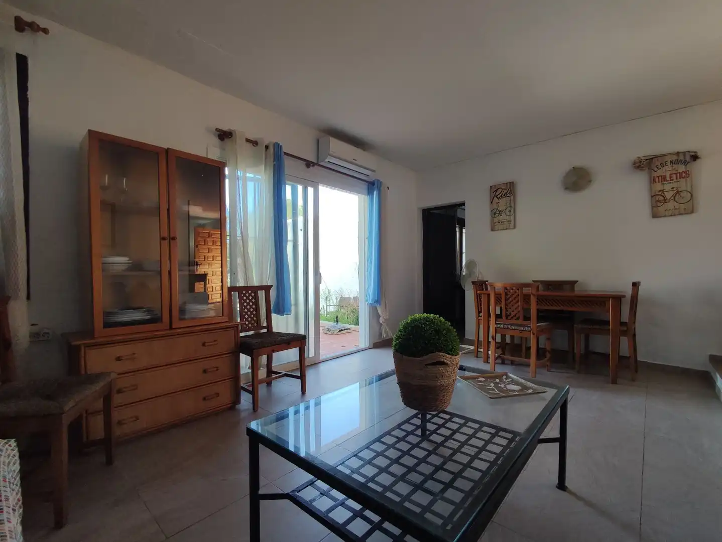 Sala de estar de Casa o chalet en venta en Sant Josep de sa Talaia con Aire acondicionado, Calefacción y Jardín privado