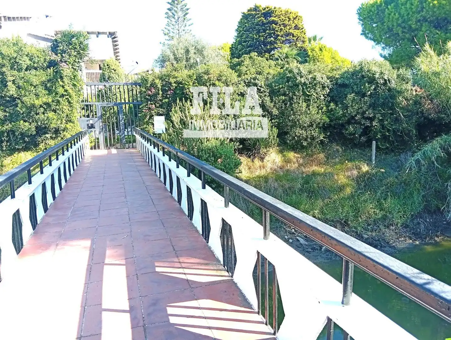 Terraced house with pool for sale in ALORA PARK, imagen 6