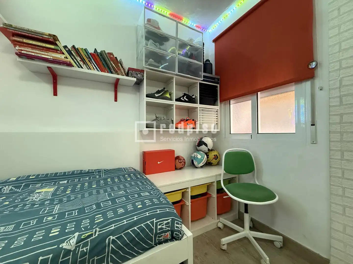 Bedroom of Flat for sale in Málaga