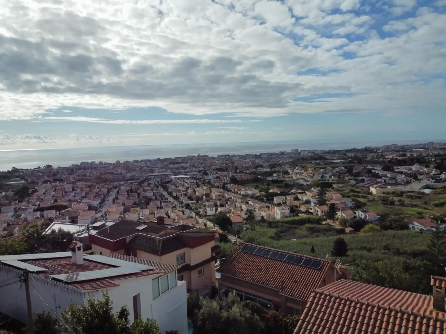 Vista exterior de Casa o chalet en venta en Pineda de Mar con Calefacción, Jardín privado y Piscina