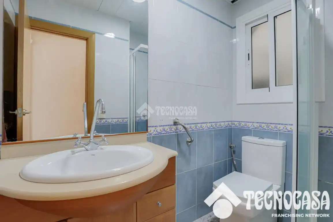 Baño de Piso en venta en Santa Coloma de Gramenet