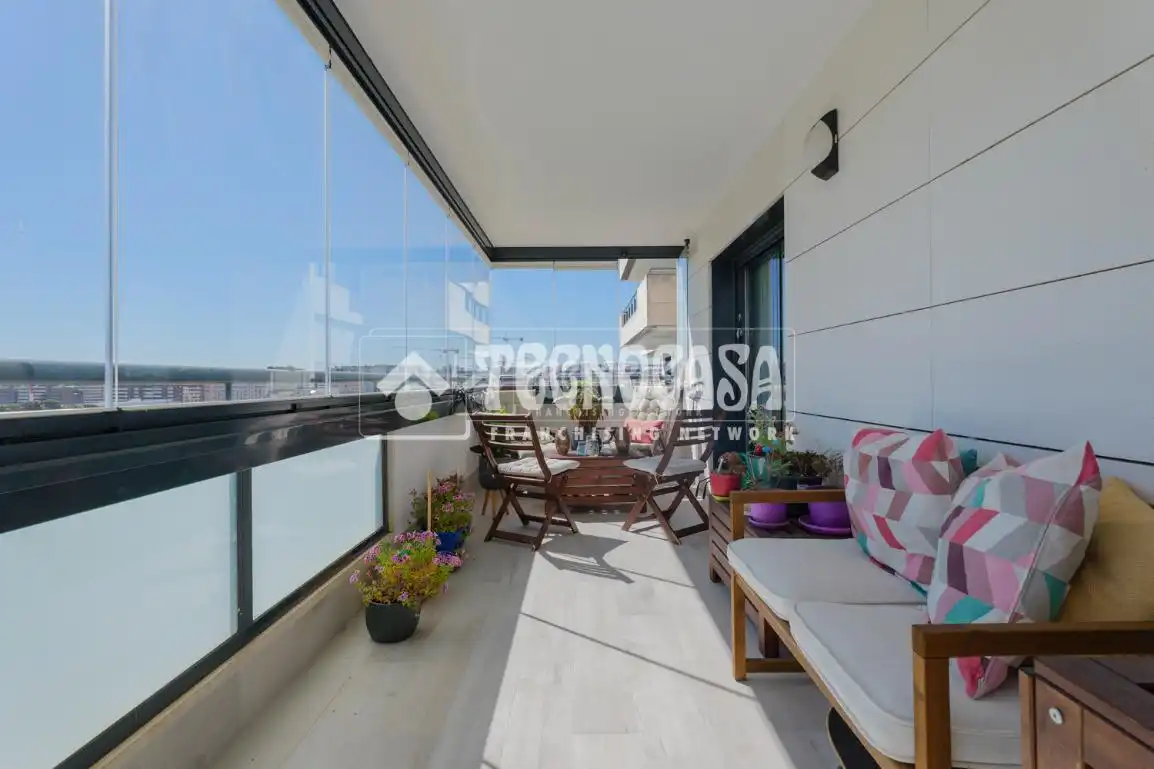 Terraza de Piso en venta en Tres Cantos con Aire acondicionado, Terraza y Amueblado