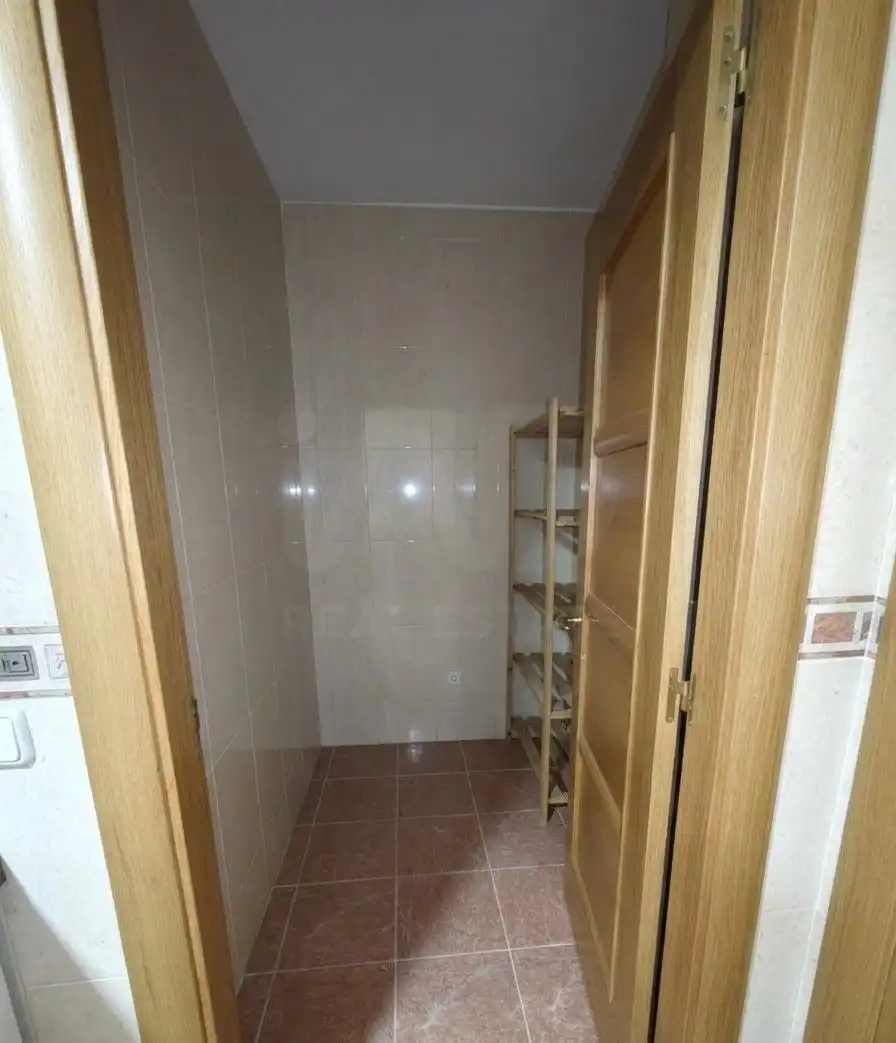 Kitchen of Flat for rent in Valencia de Don Juan  with Heating and Terrace