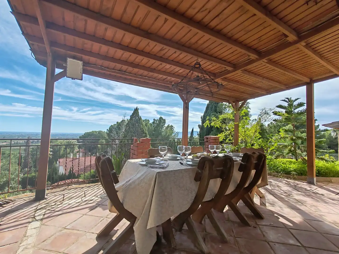 Terraza de Casa adosada en venta en Castellón de la Plana / Castelló de la Plana con Calefacción, Jardín privado y Terraza