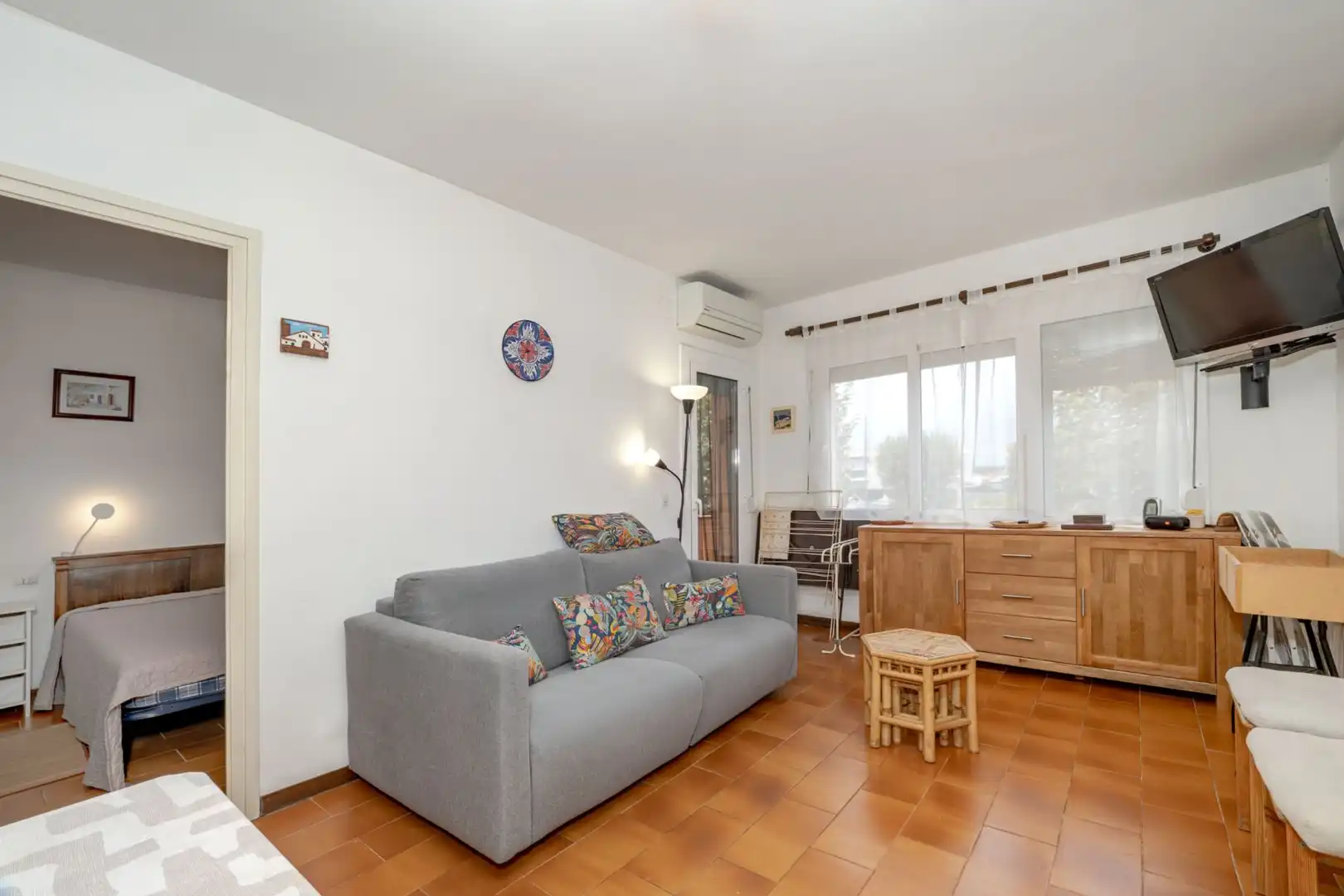 Living room of Flat for sale in Muga - Gran Reserva - Badia