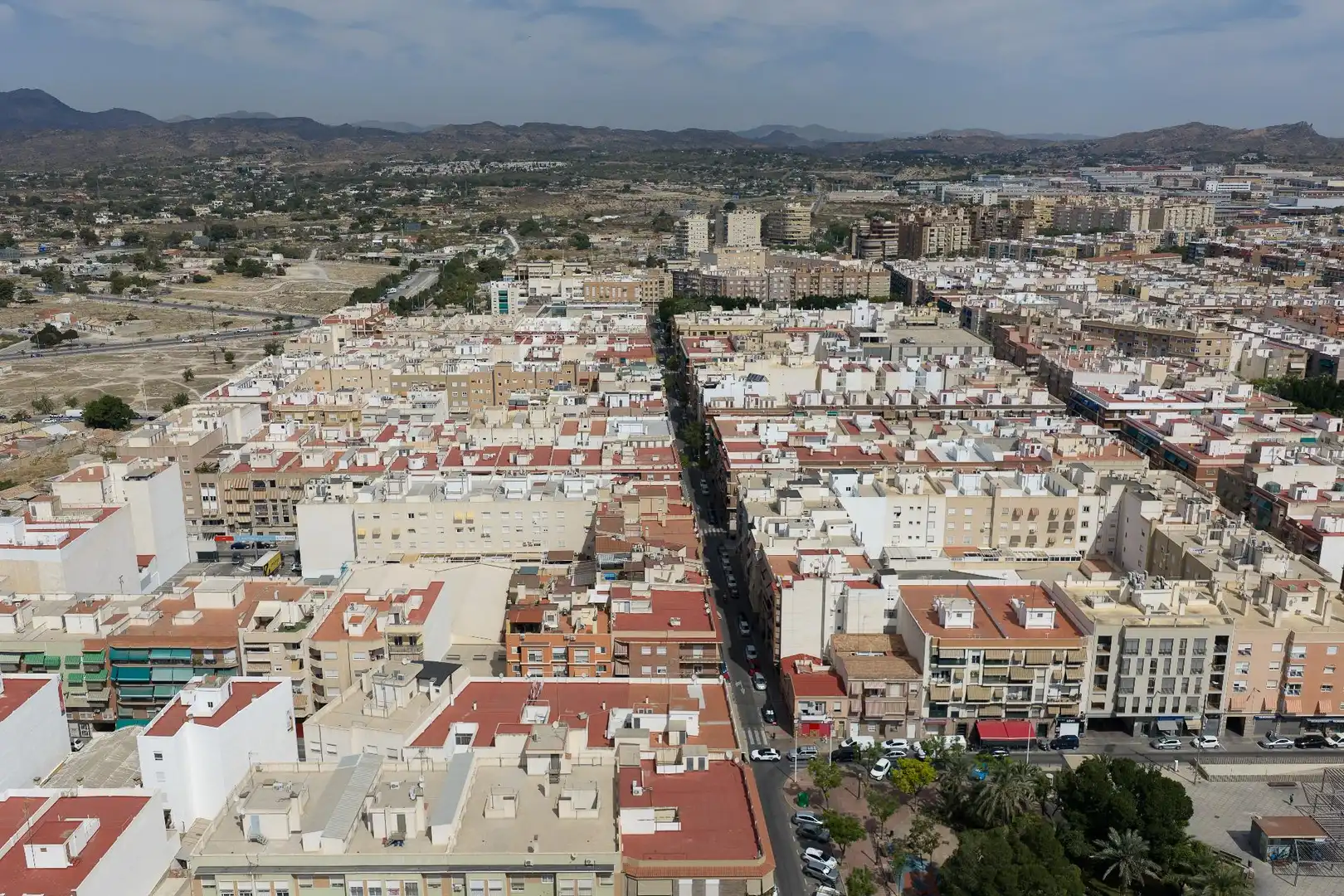 Vista exterior de Pis en venda en Elche / Elx amb Balcó