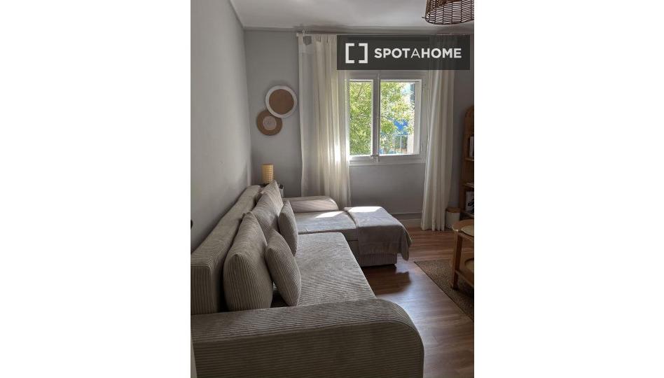 Photo 1 of Flat to rent in El Carmel, Barcelona