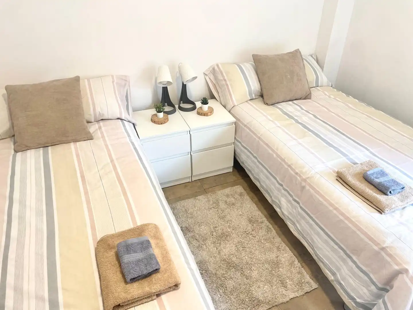 Habitación de Piso de alquiler en Rubí con Calefacción, Amueblado y Horno