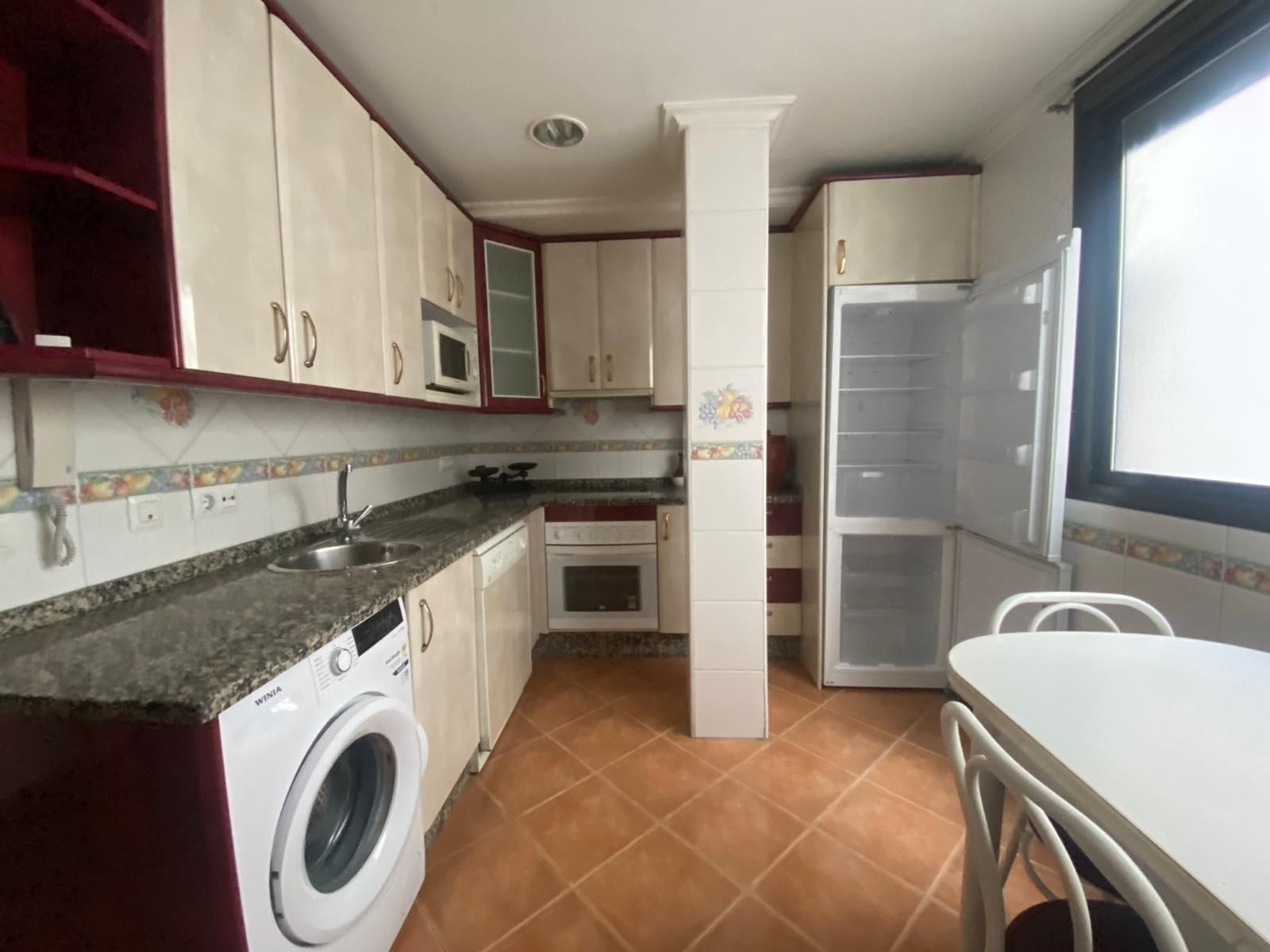 Cuina de Pis en venda en Cáceres Capital amb Calefacció i Terrassa