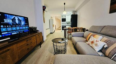 Foto 2 de Dúplex en venta en De la Torre, Azucaica, Toledo