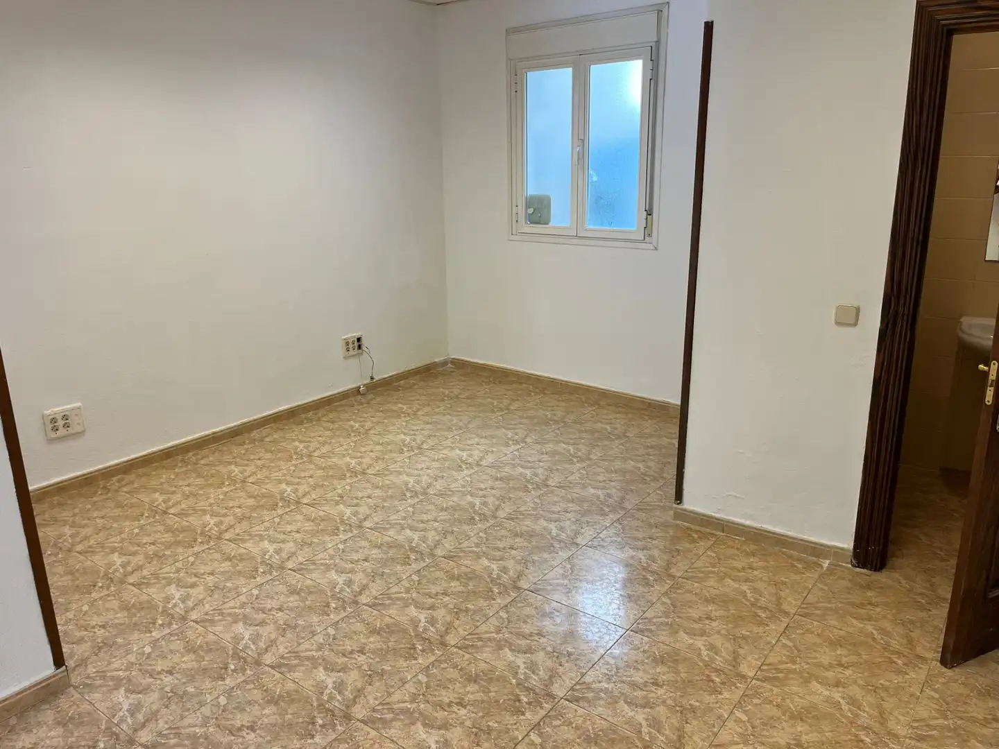 Schlafzimmer von Geschaftsraum zur Miete in Los Molinos mit Klimaanlage und Heizung