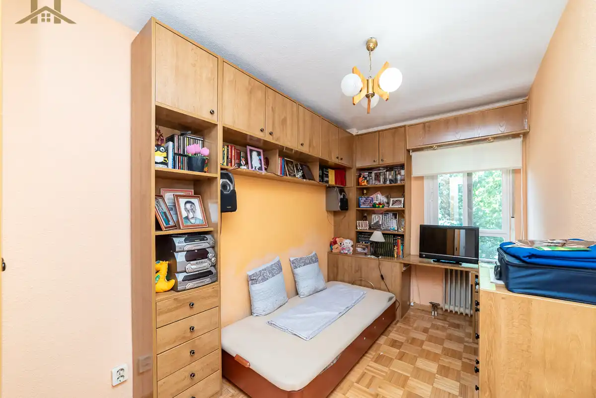 Bedroom of Flat for sale in Fuenlabrada  with Air Conditioner, Heating and Terrace
