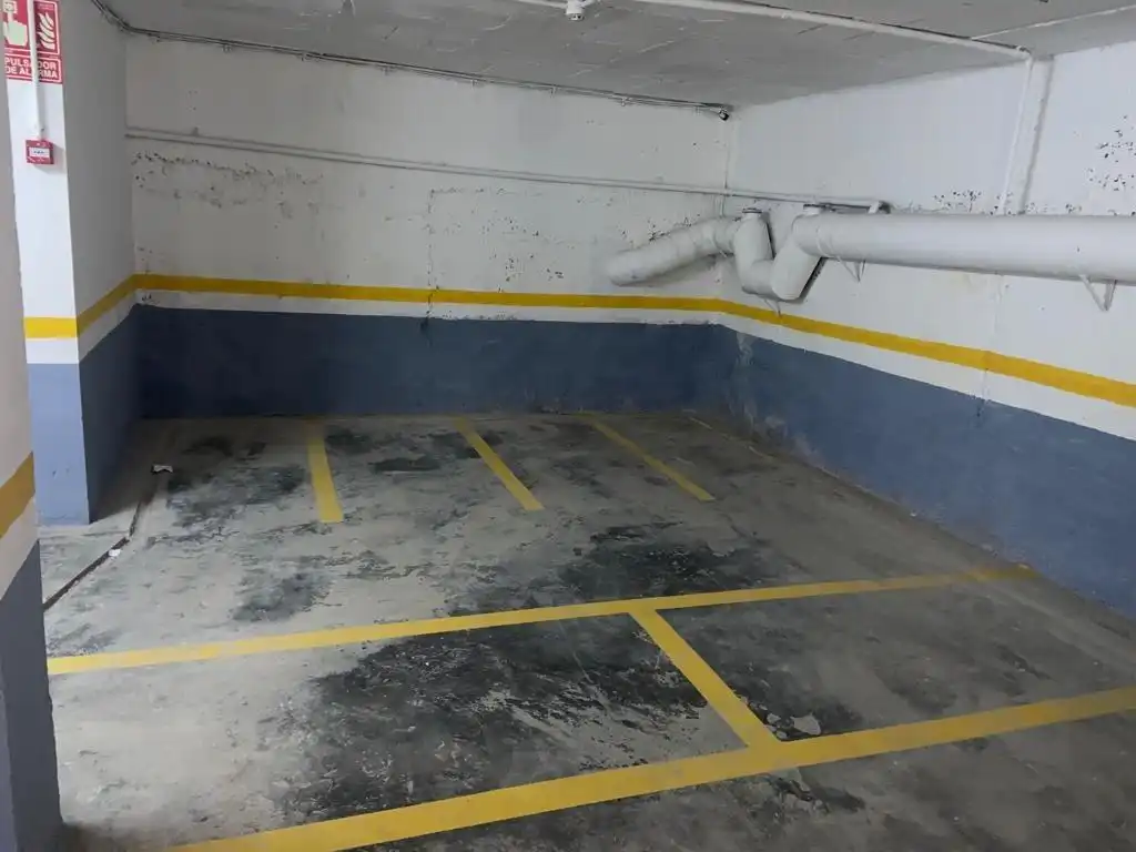 Garage for sale in Calle de Lleida, Mas Rampinyo - Montcada Nova - Carrerada