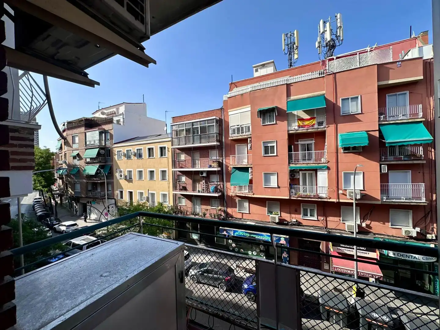 Balcony of Flat for sale in Madrid  with Heating, Parquet flooring and Balcony