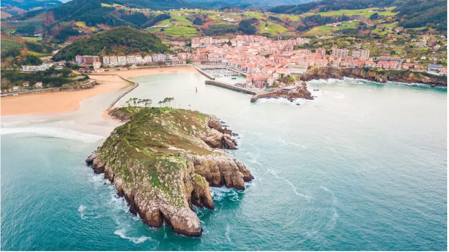 Vista exterior de Piso en venta en Lekeitio con Calefacción y Balcón