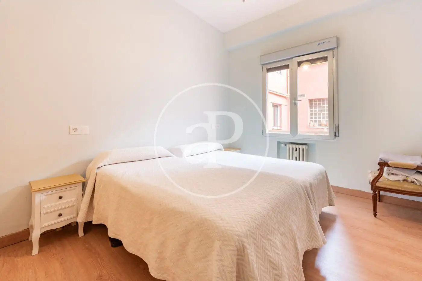 Bedroom of Flat for sale in Madrid  with Heating, Terrace and Storage room