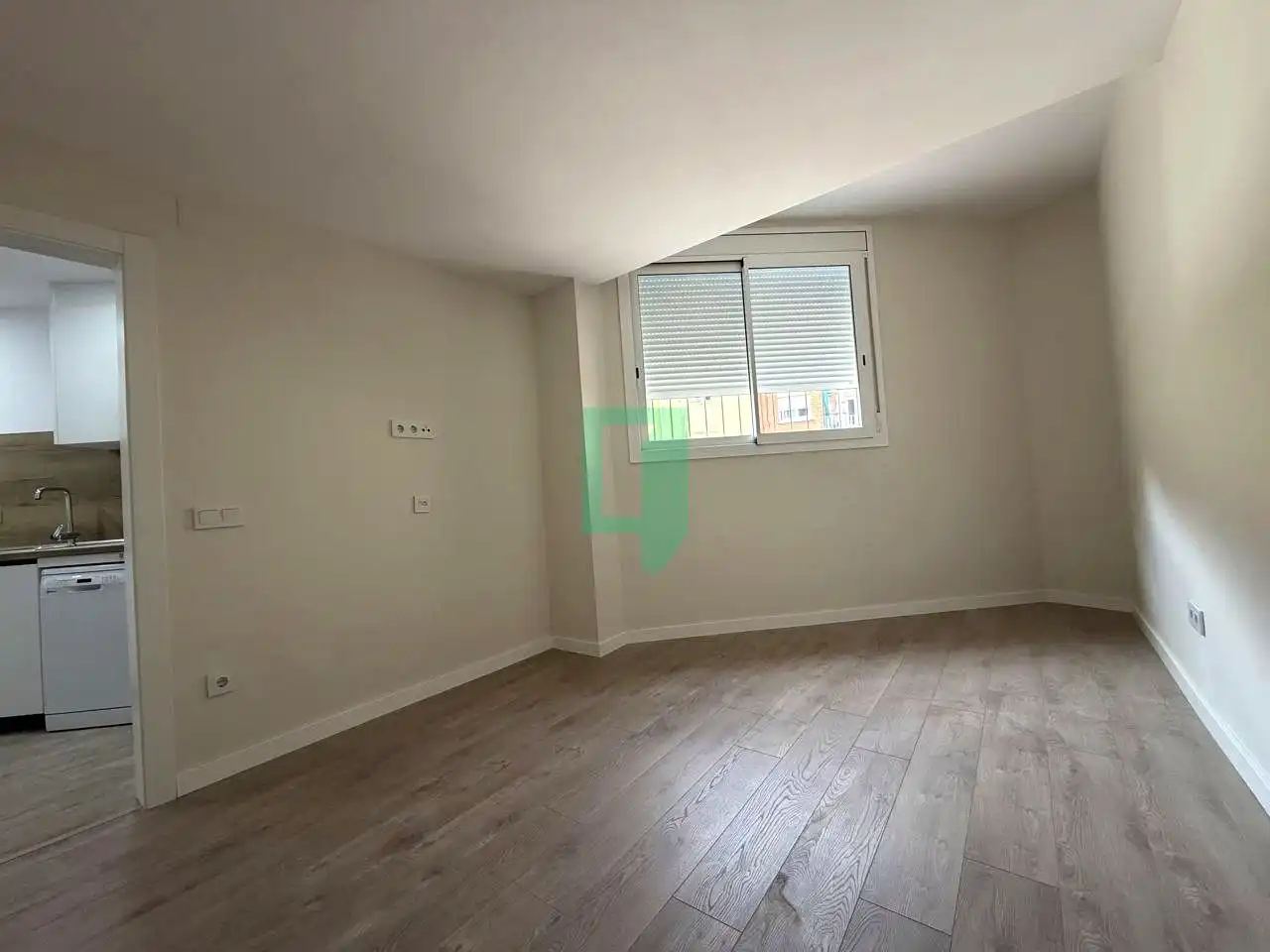 Habitación de Dúplex en venta en Badalona con Parquet