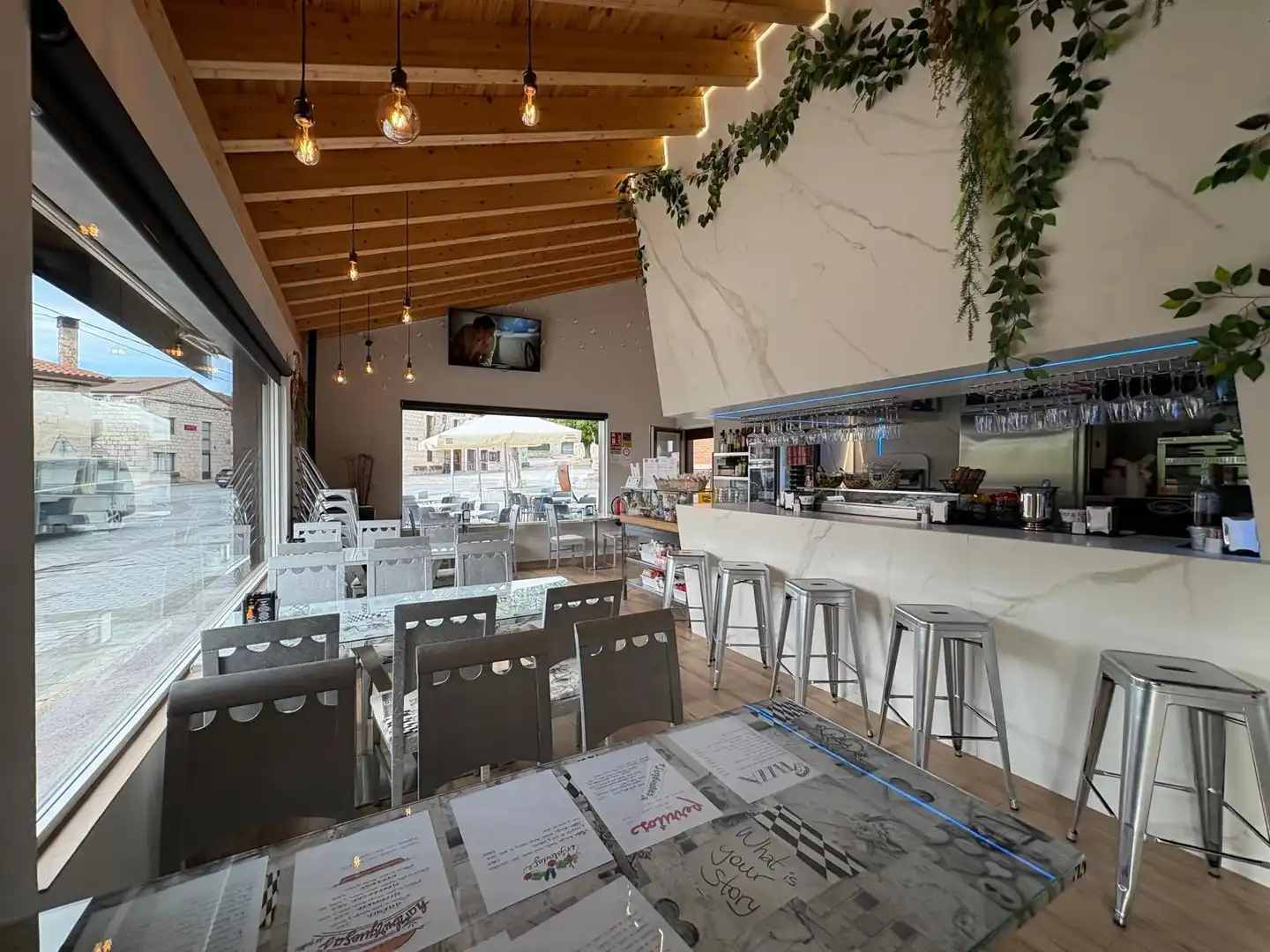 Commercial properties for sale in Castrillo del Val  with Furnished