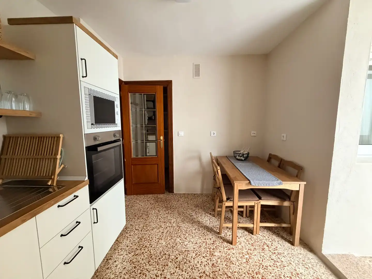 Cocina de Piso de alquiler en Cartagena con Aire acondicionado, Terraza y Amueblado