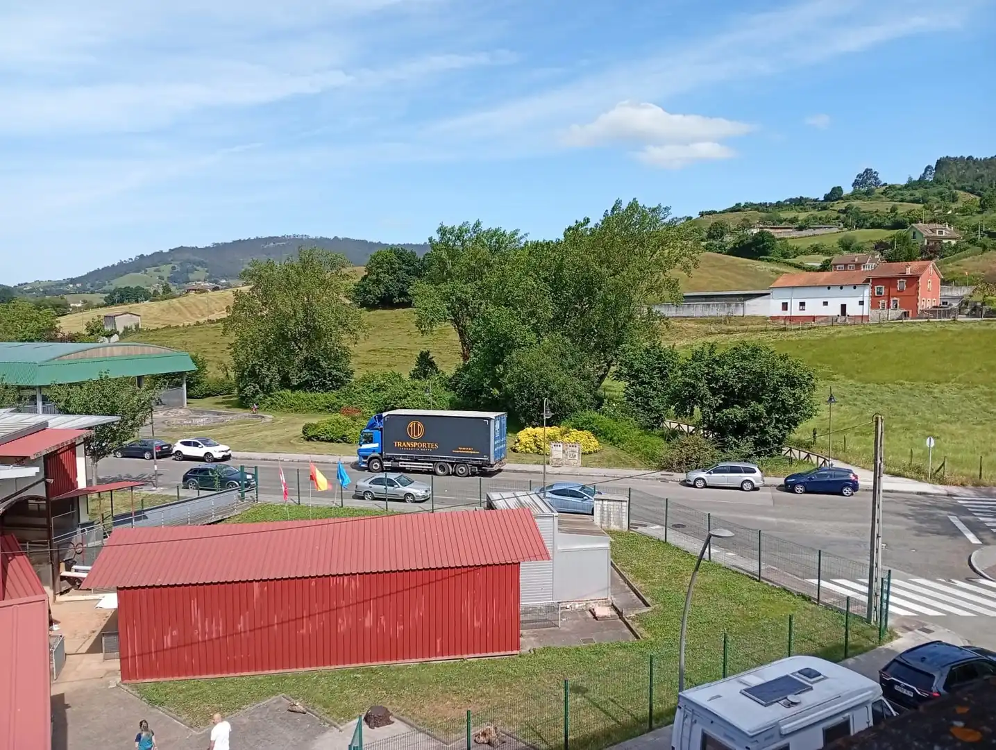 Parking de Piso en venta en Gijón  con Calefacción, Parquet y Terraza