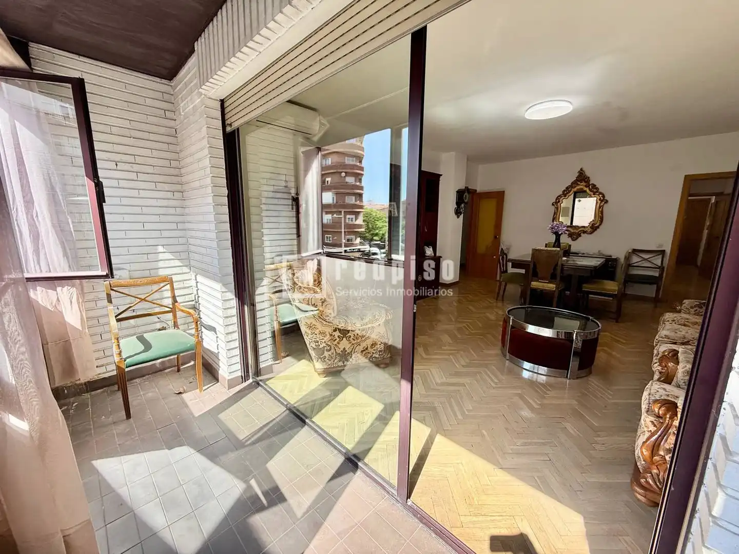 Vista exterior de Piso en venta en Madrid con Aire acondicionado, Calefacción y Jardín privado