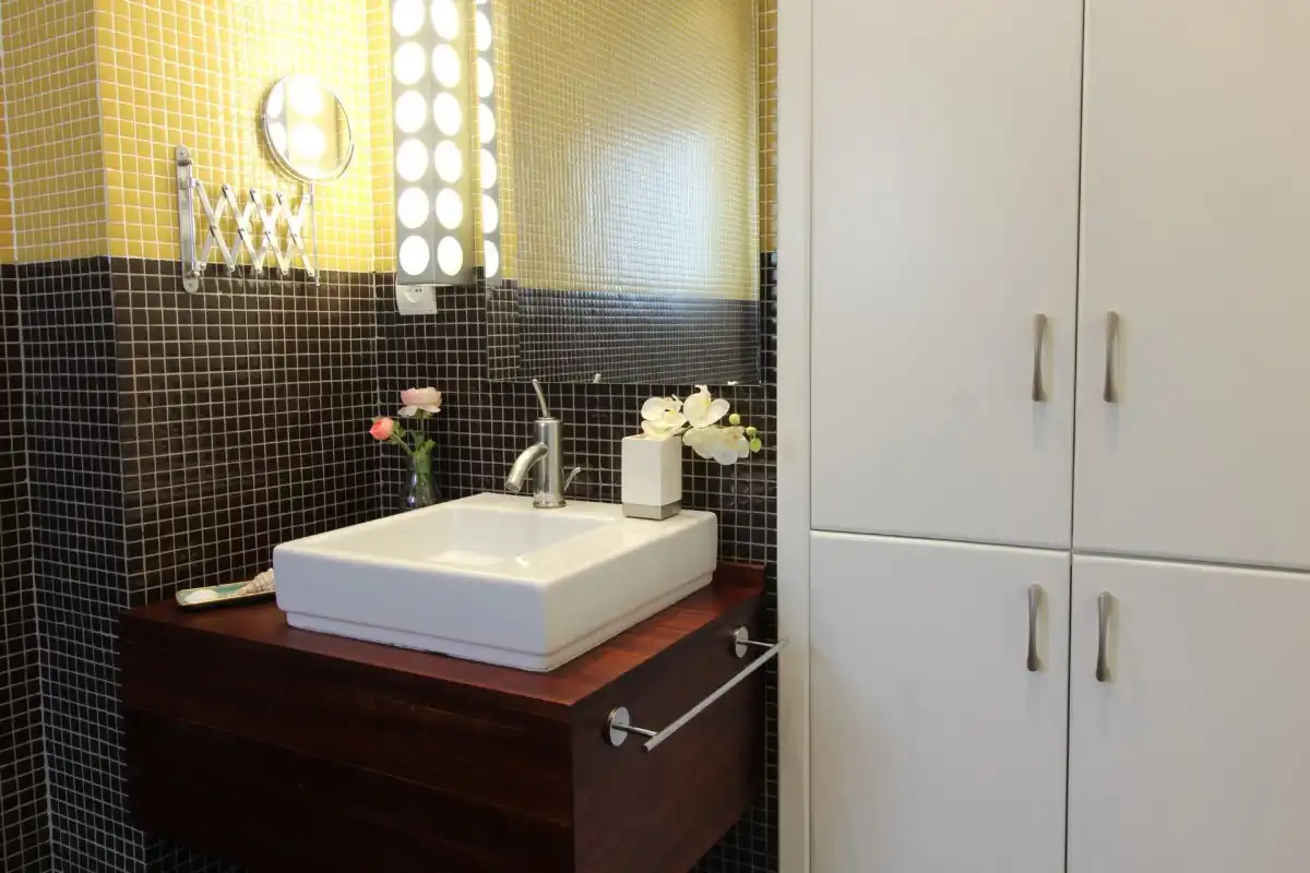 Baño de Piso de alquiler en Valencia con Aire acondicionado, Calefacción y Parquet