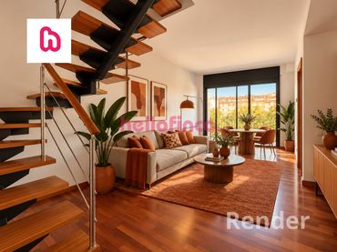 Dúplex amb balcó en venda a Sud