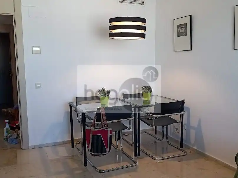 Flat for rent in Parque María Luisa -Giralda Sur